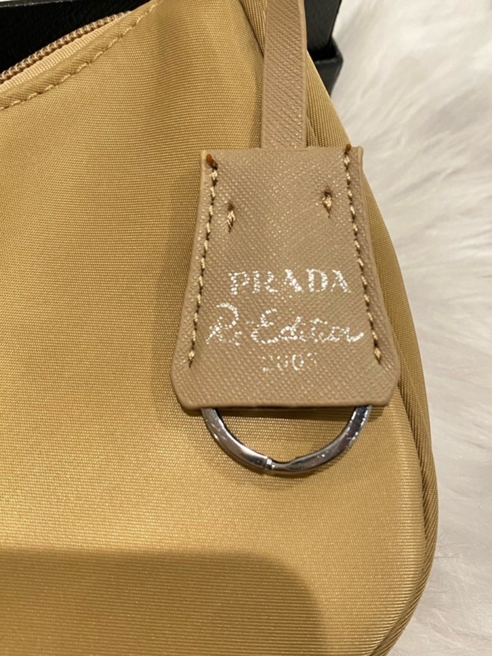 Pra da inspired Beige Nylon Shoulder Bag with Leather Trim reedition - Picture 2 of 2